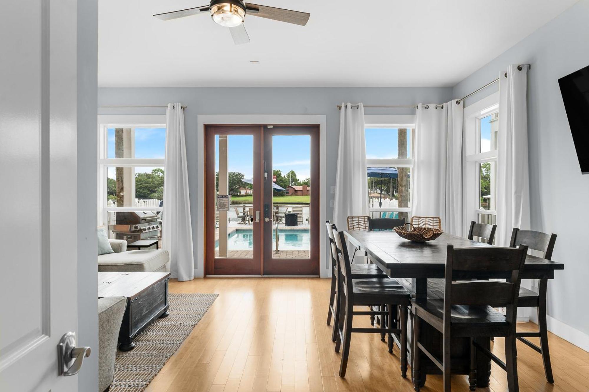Bay Getaway! Bayfront 4br 4ba House Sleeps 12 Private Pool Boat Dock Holiday home Panama City Beach