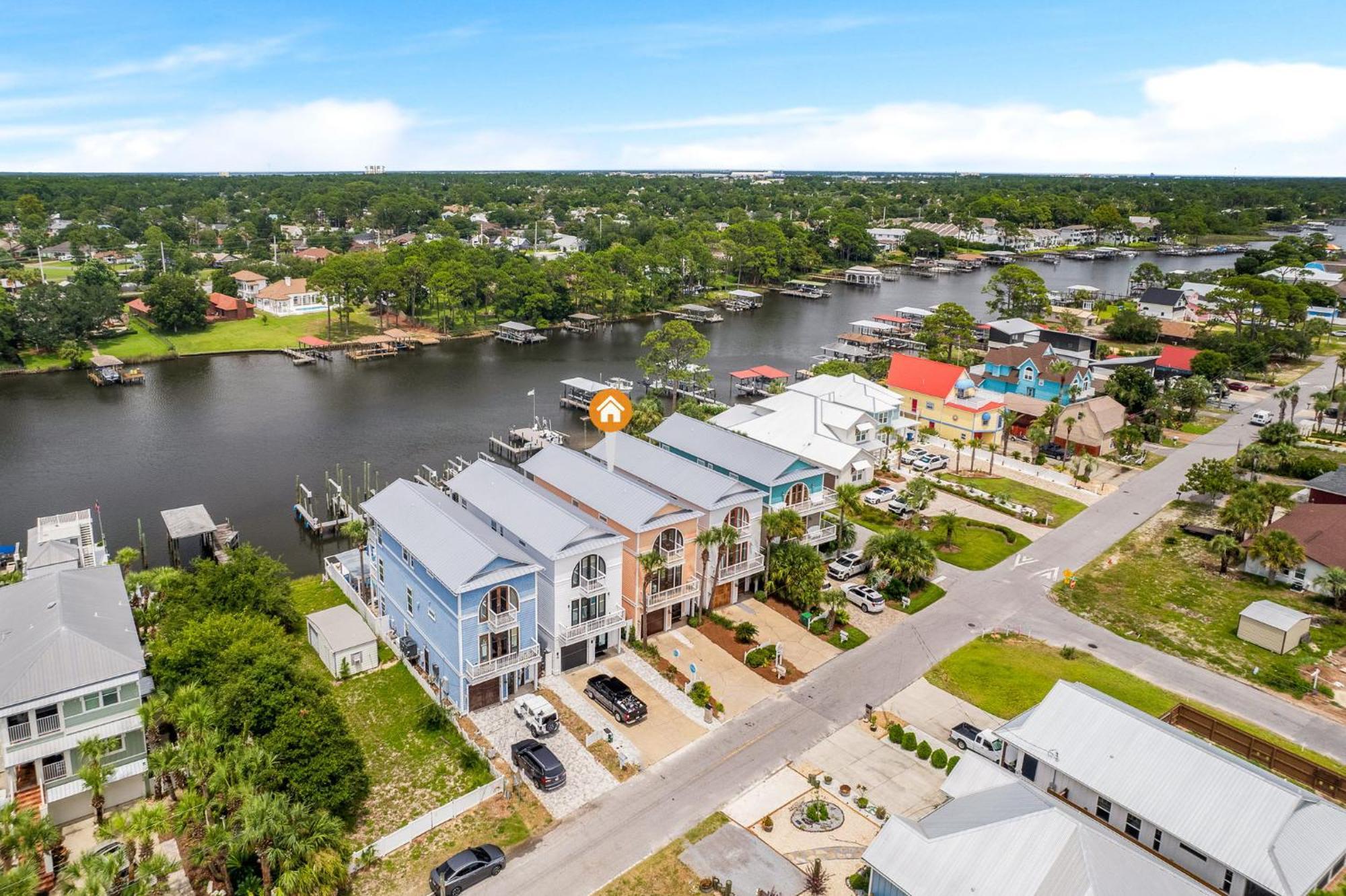 Holiday home Bay Getaway! Bayfront 4br 4ba House Sleeps 12 Private Pool Boat Dock